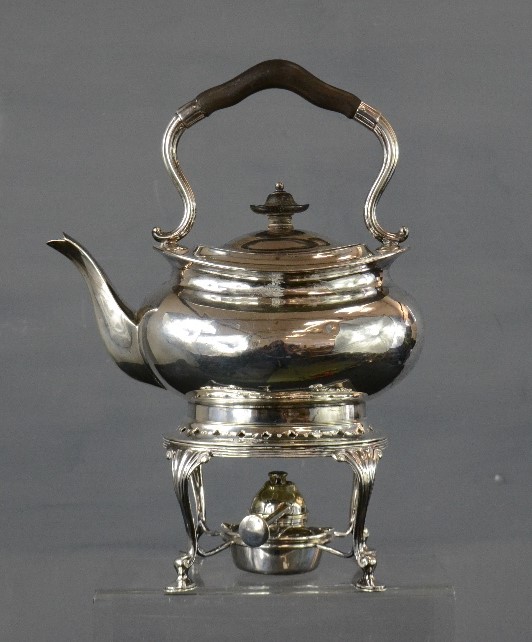 A silver kettle on stand, with silver burner, Henry Archer & Co., Sheffield 1926, 36.93toz. - Image 2 of 2