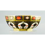 A Royal Crown Derby bowl, Old Imari pattern.20½cm wide, 8½ cm high.
