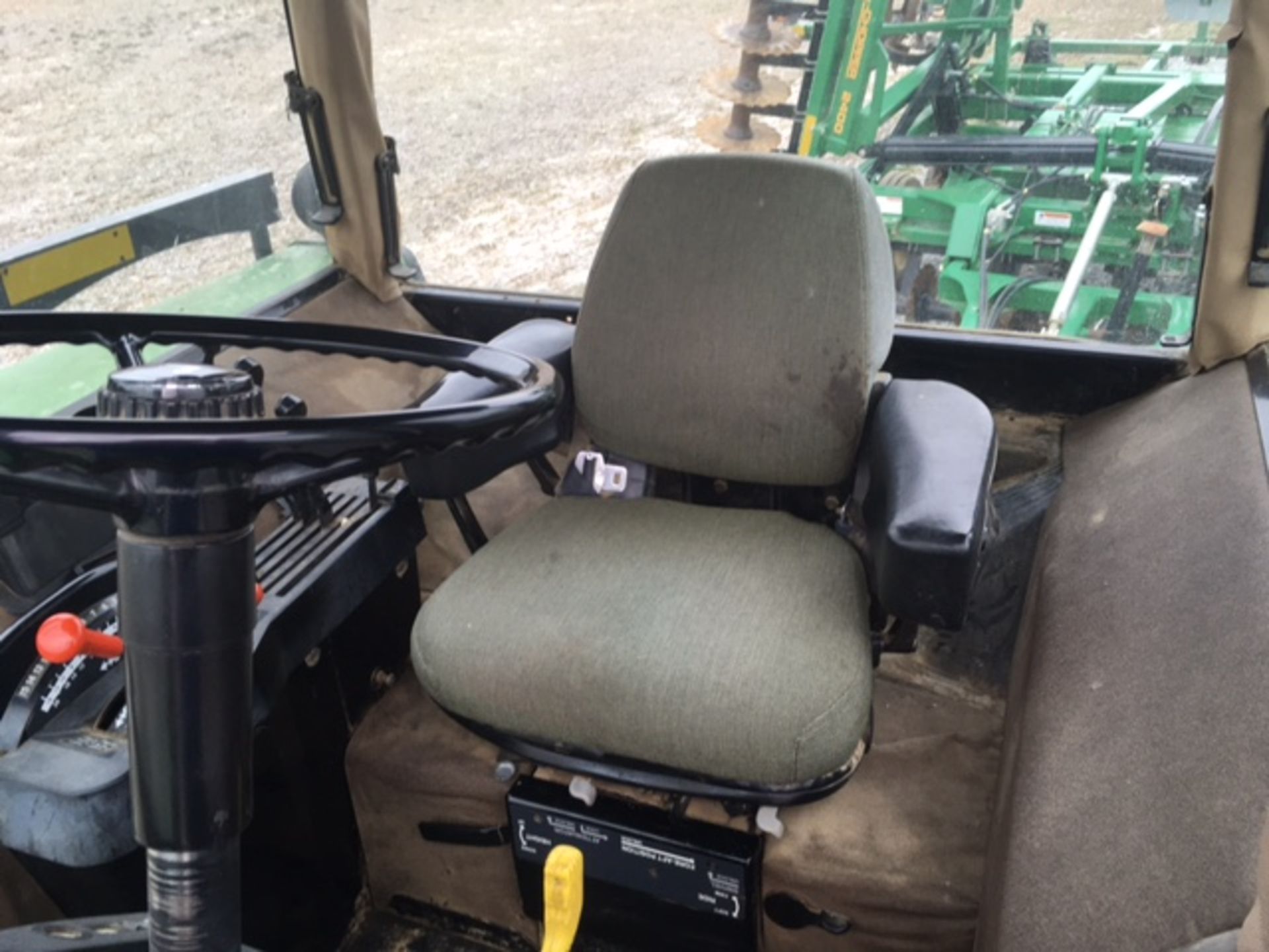 John Deere 4555 Tractor, MFWD, weights, duals, 15 speed powershift, 3pt., 3 hyd. remotes, big 1000 - Image 10 of 13