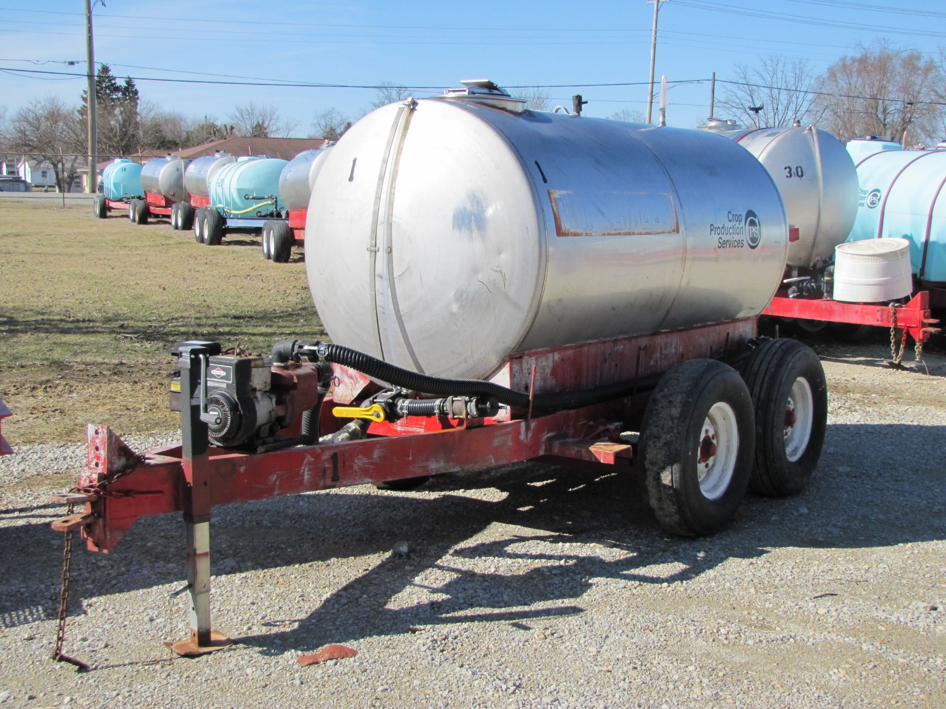 800 gal SS nurse trailer, tandem axle, with 2" gas pump - Image 2 of 16