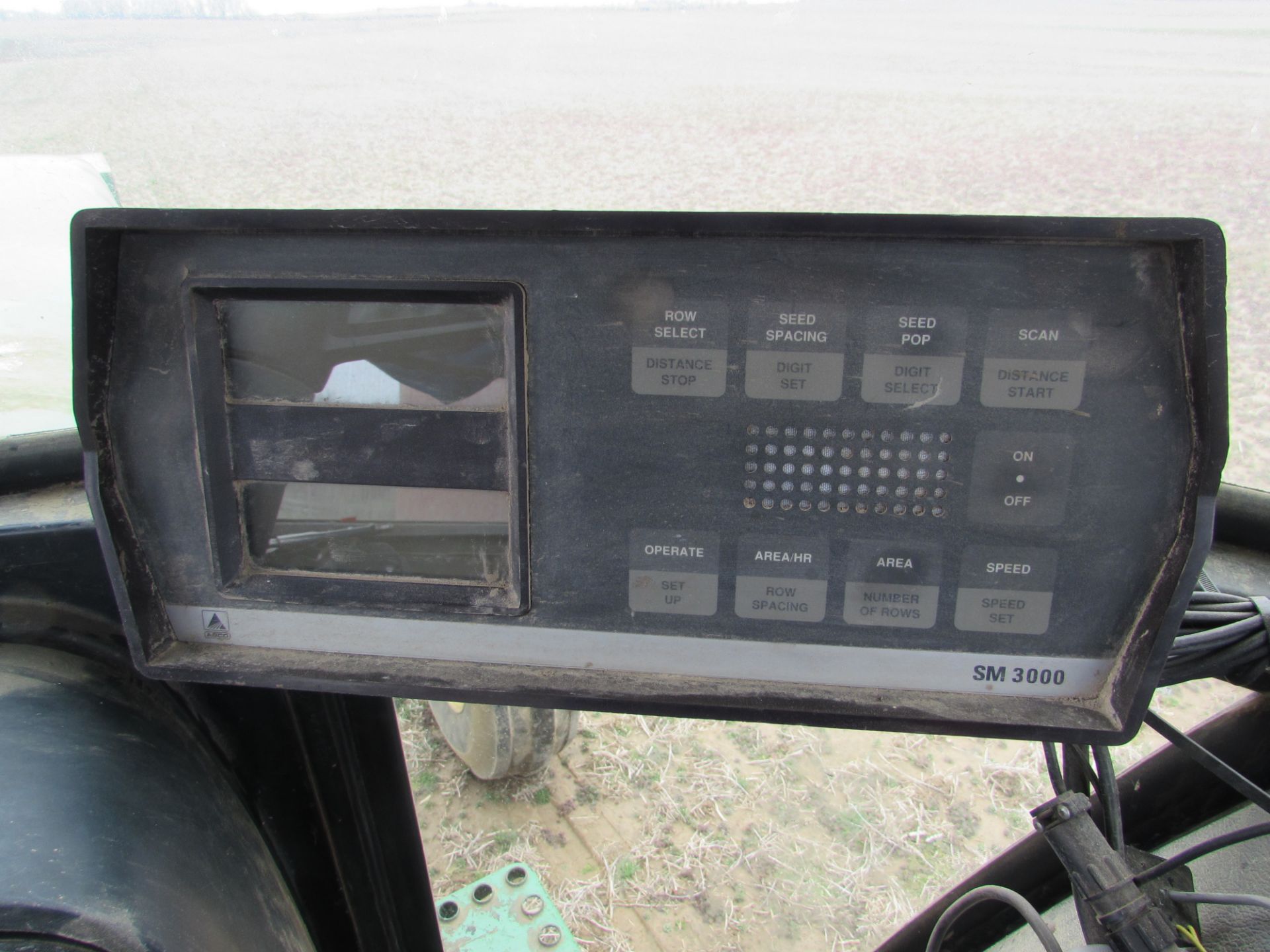 12 Row White 6180 Planter, no till, 12x30", liquid fertilizer, spike/rubber closing wheels, keeton - Image 16 of 16