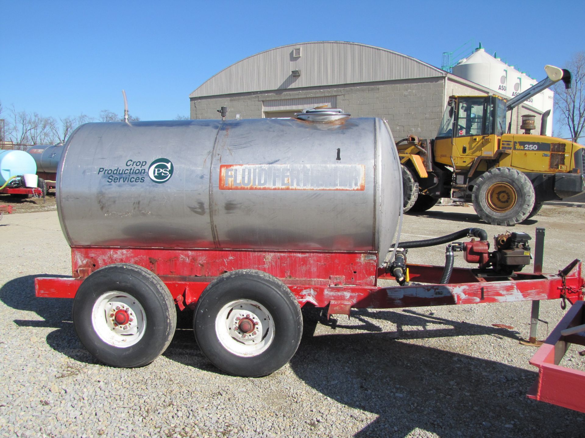 800 gal SS nurse trailer, tandem axle, with 2" gas pump - Image 5 of 16