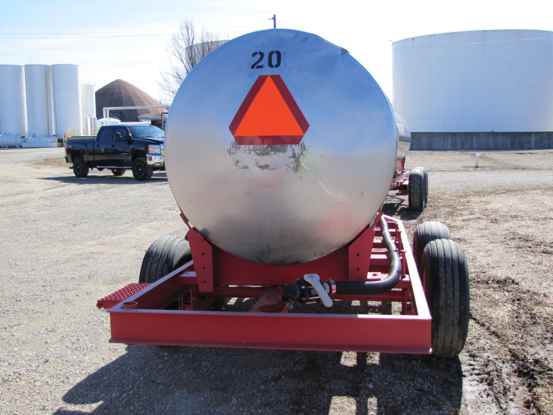 1000 gal SS nurse trailer, tandem axle, with 2" gas pump - Image 5 of 17