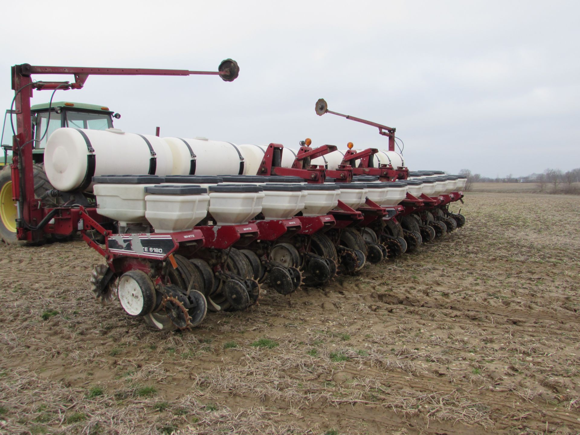 12 Row White 6180 Planter, no till, 12x30", liquid fertilizer, spike/rubber closing wheels, keeton - Bild 5 aus 16
