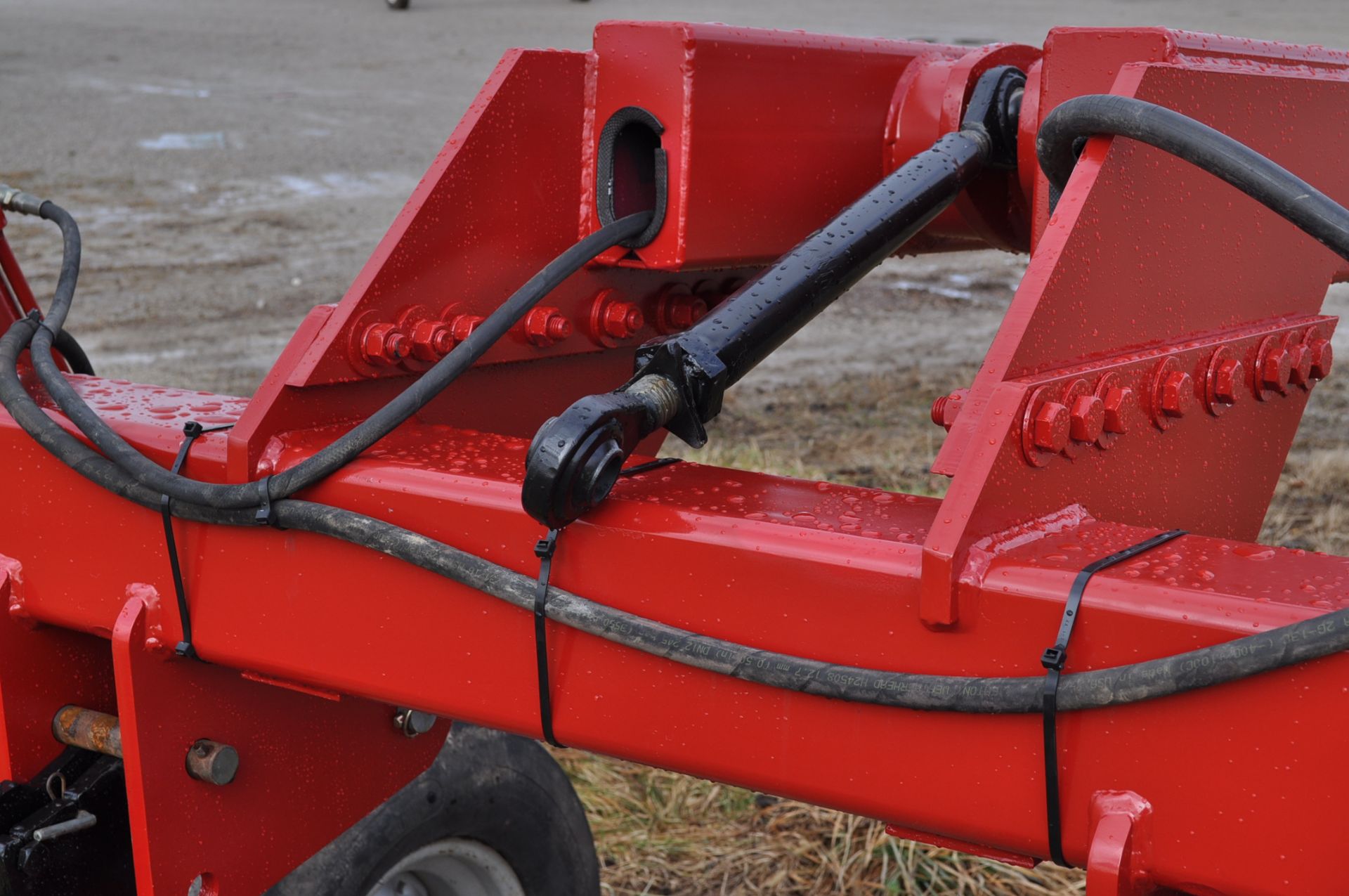 Case IH Coulter Cart pull type 3 point caddie, tandem 11L-15 tires load range F - Image 13 of 13