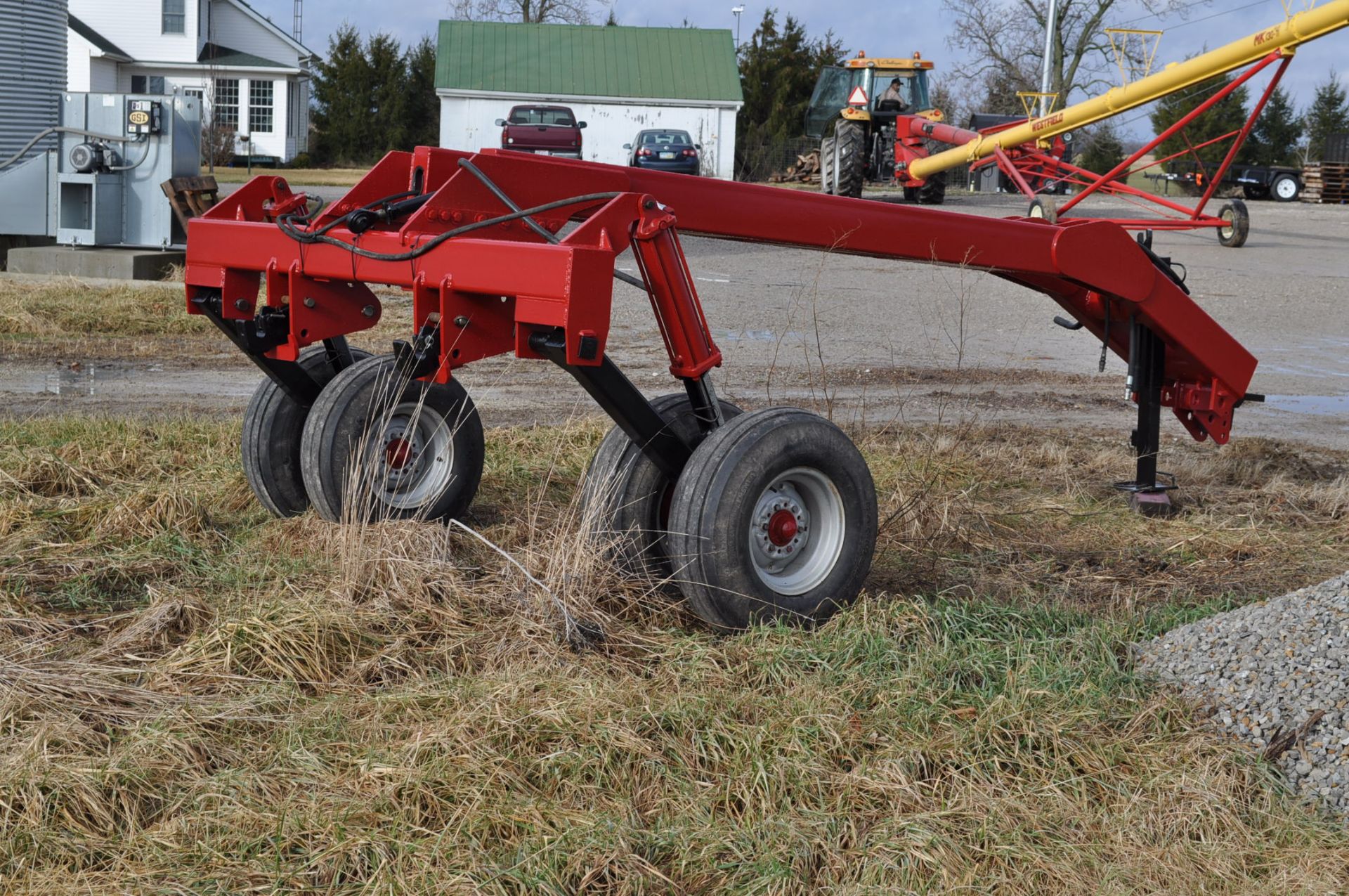 Case IH Coulter Cart pull type 3 point caddie, tandem 11L-15 tires load range F - Image 4 of 13