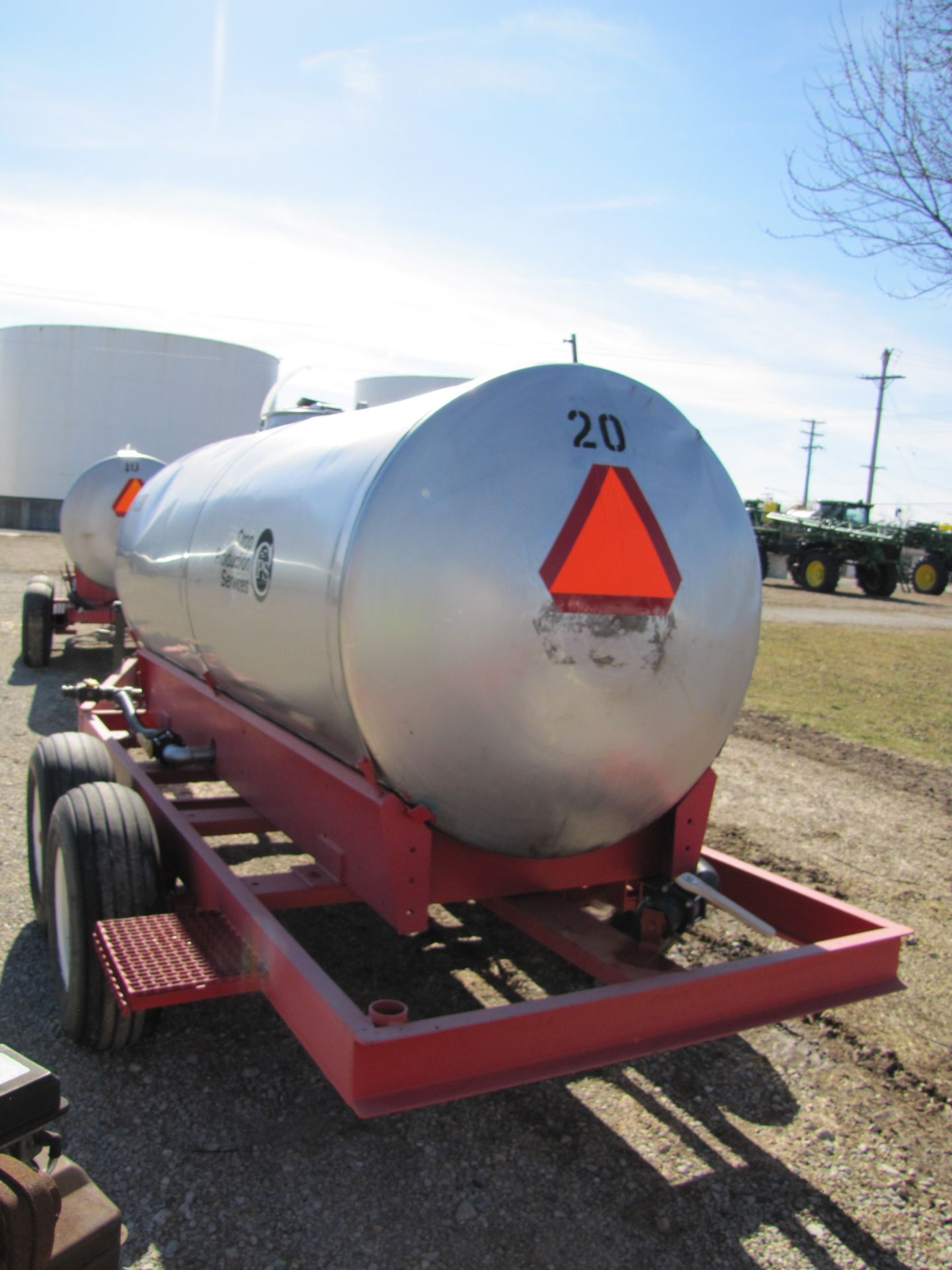 1000 gal SS nurse trailer, tandem axle, with 2" gas pump - Image 4 of 17