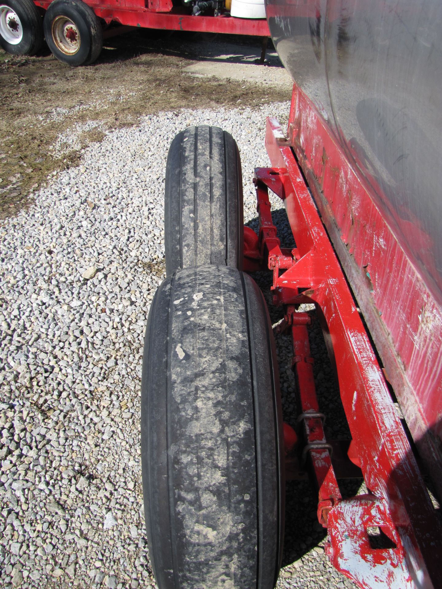 800 gal SS nurse trailer, tandem axle, with 2" gas pump - Image 6 of 16