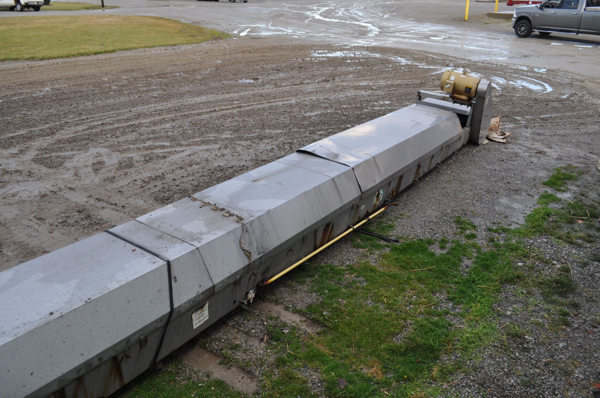 34' Doyle SS fertilizer conveyor, 21" belt, 10 hp, 3 phase, steel A frame stand - Image 8 of 9
