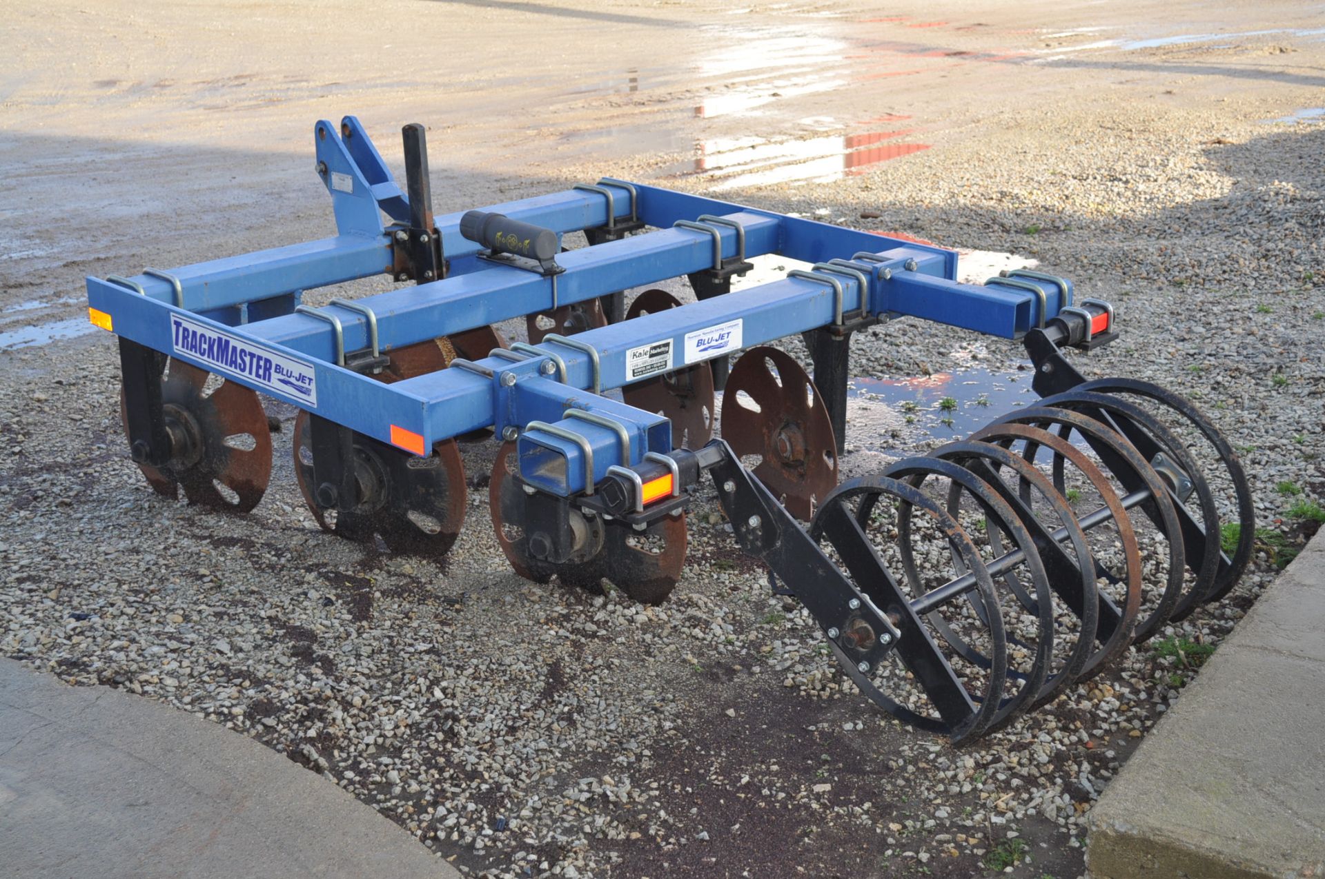 Blu-Jet Trackmaster trench filler, 3 point hitch - Image 4 of 8