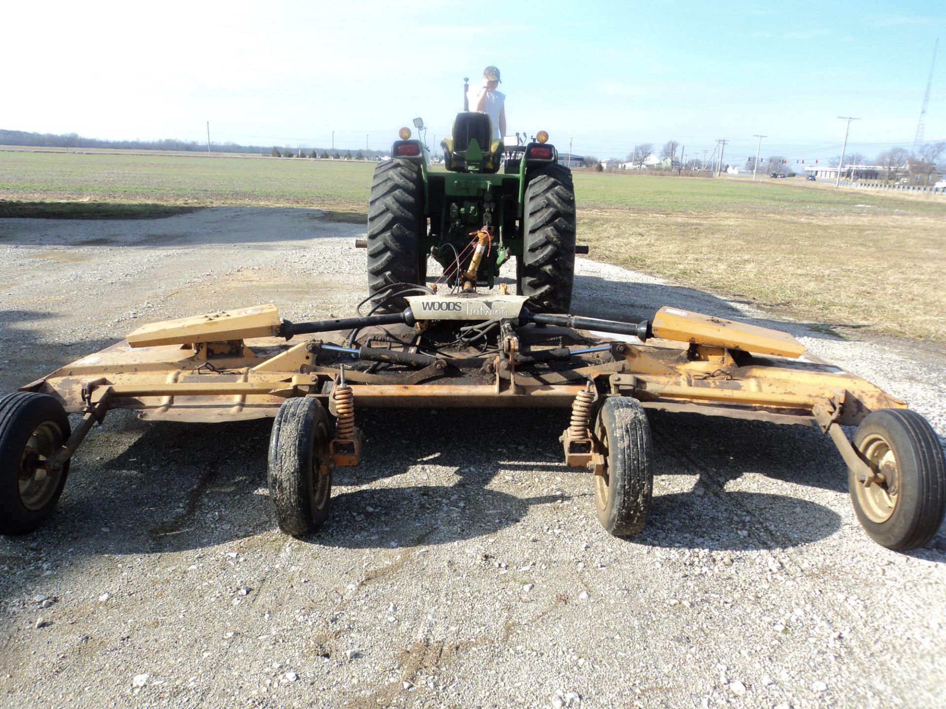 15' Woods HD 315 Batwing rotary mower, hyd fold, hyd lift, aircraft tires