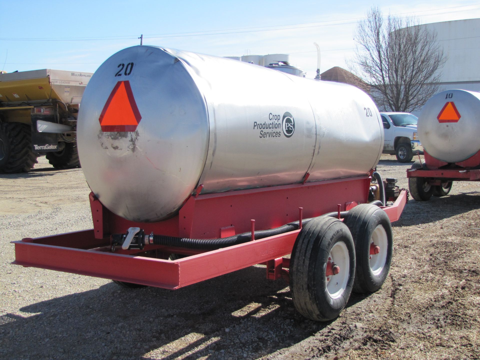 1000 gal SS nurse trailer, tandem axle, with 2" gas pump - Image 6 of 17