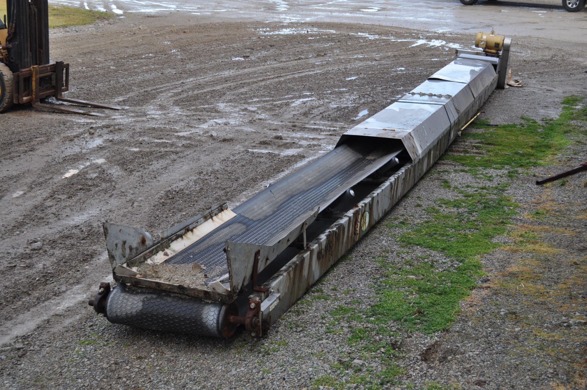 34' Doyle SS fertilizer conveyor, 21" belt, 10 hp, 3 phase, steel A frame stand - Image 5 of 9