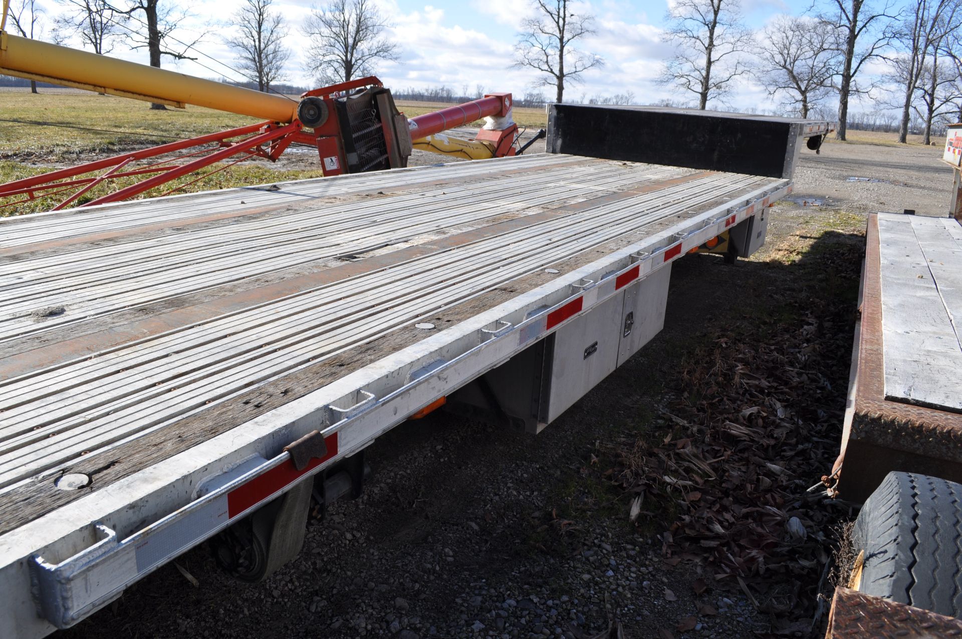 2001 48' Transcraft step deck trailer, spread axle, rear forklift carrier for Prinston forktruck, - Image 9 of 11