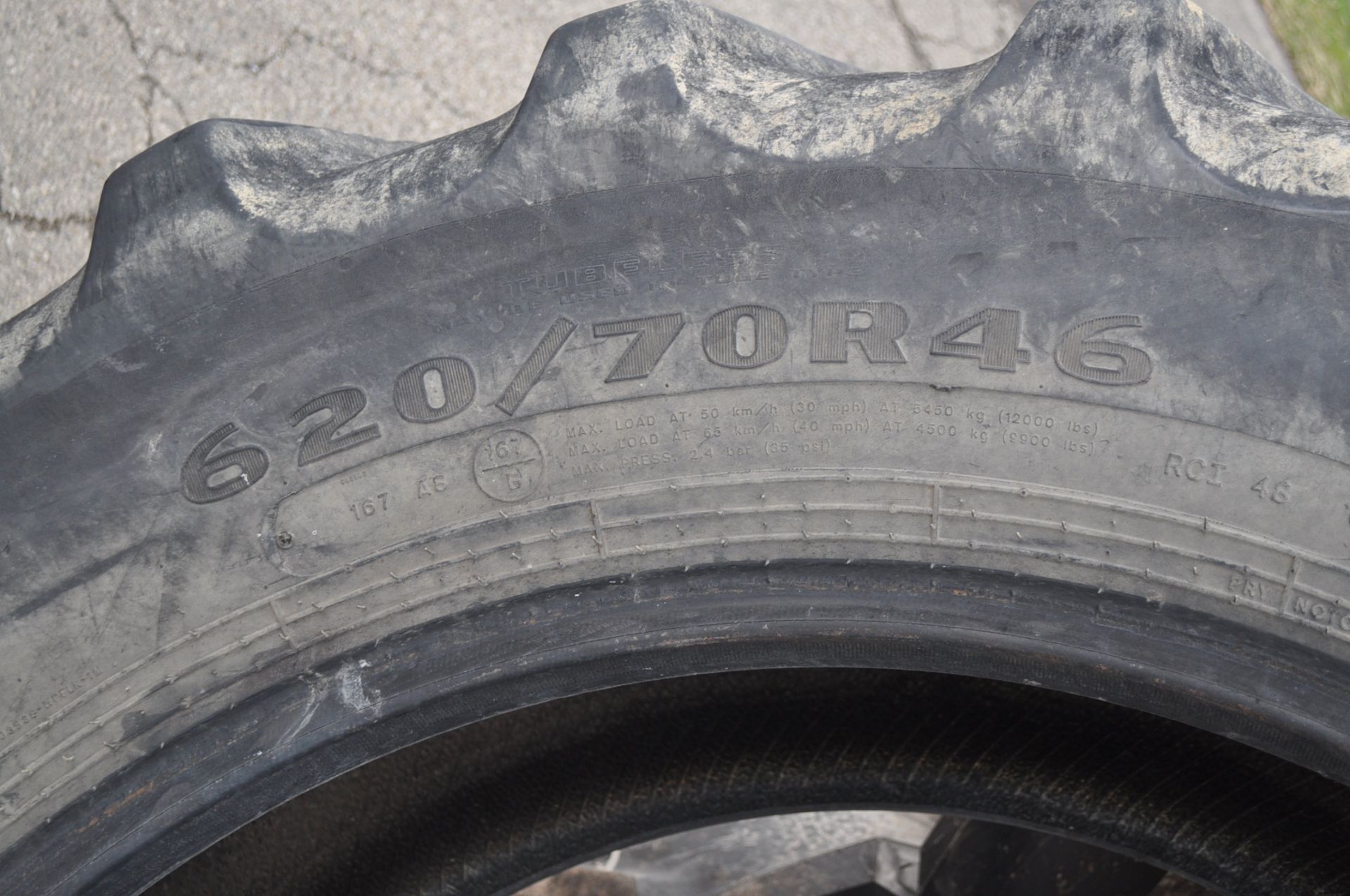 620/70R46 tire, no rim - Image 3 of 4