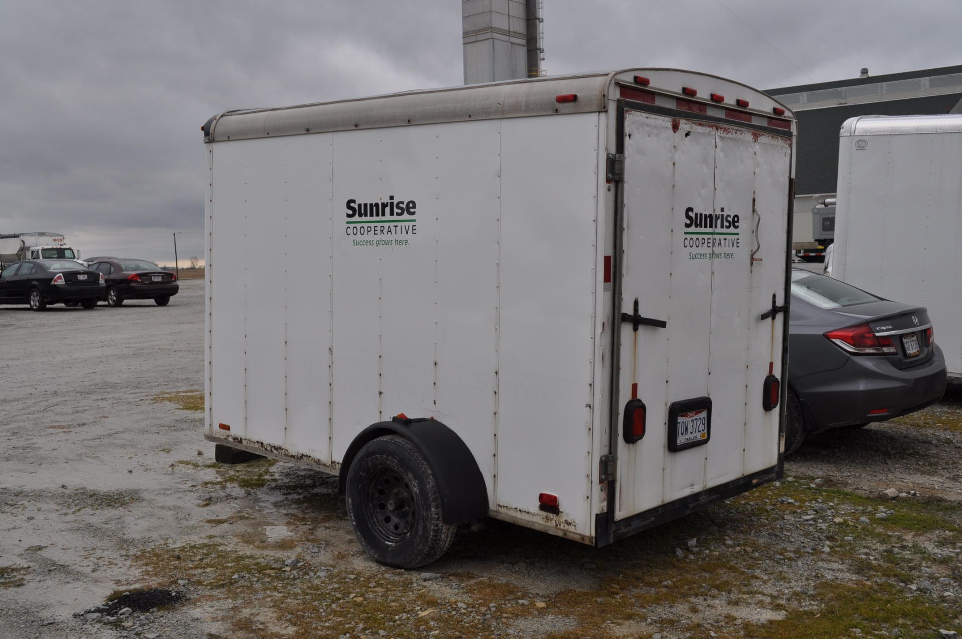 1999 Trailblazer enclosed trailer, single axle, ball hitch, ramp door, 72”x10’x84” - Image 2 of 5