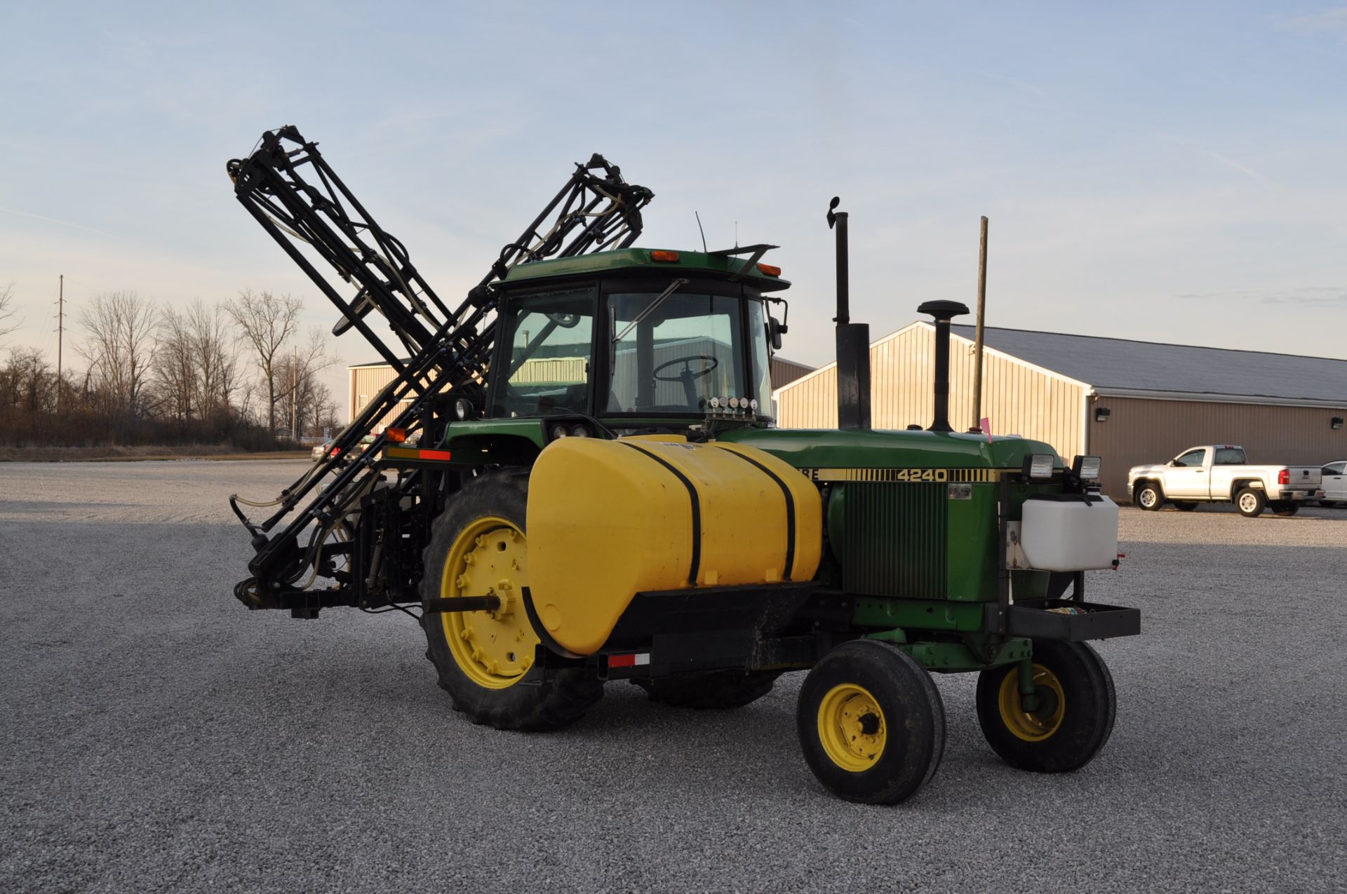 John Deere 4240 tractor, 3-pt, PTO, 3-hyd. remotes, quad range, 16.9-38 rear tires, w/ Demco x- - Image 8 of 20