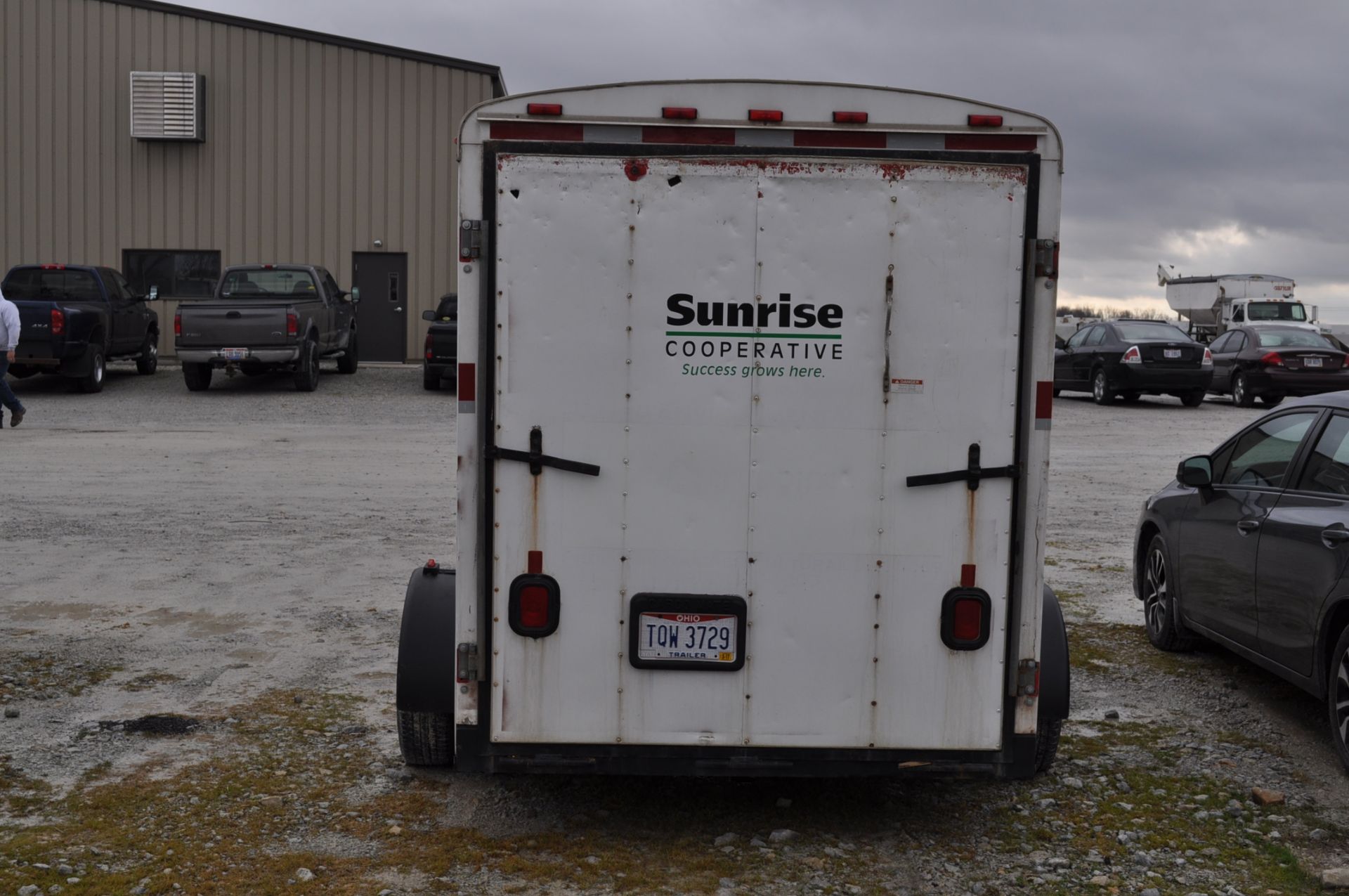 1999 Trailblazer enclosed trailer, single axle, ball hitch, ramp door, 72”x10’x84” - Image 3 of 5