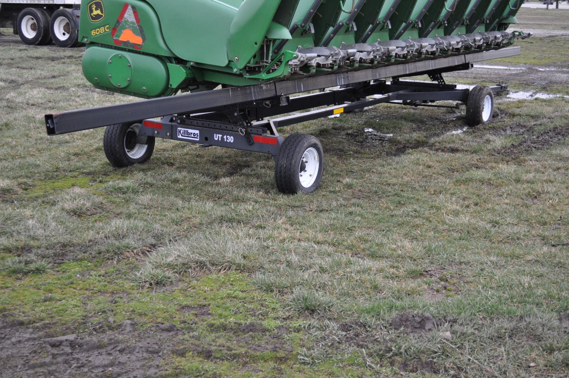 30’ Killbros UT 130 header cart, 22.5x8.0x12 tires, ratchet strap tie downs - Image 4 of 11