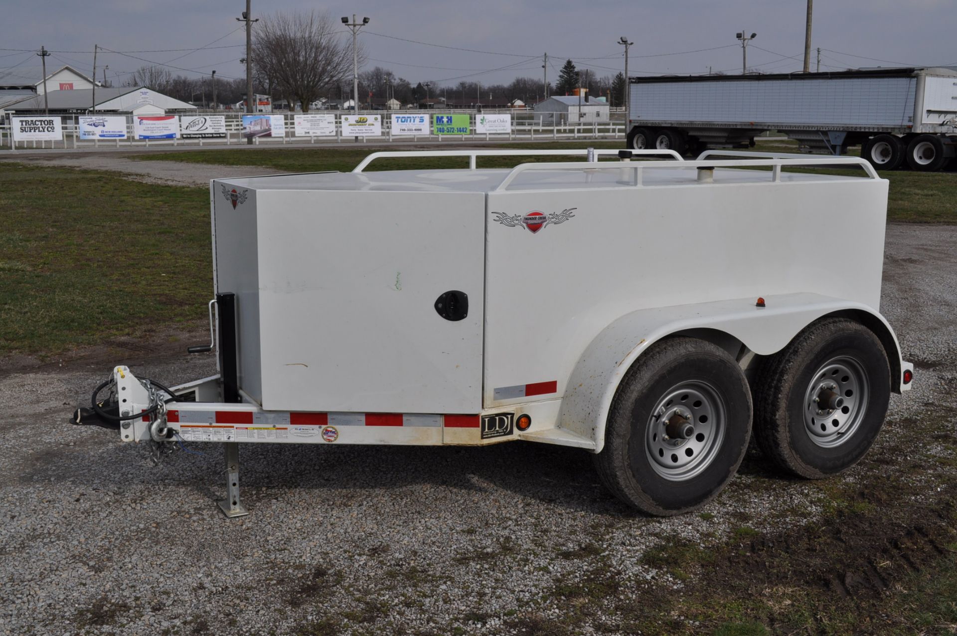 Thunder Creek ADT 750 tandem axle 750 gallon fuel trailer, GPI pump, retractable hose reel, bumper