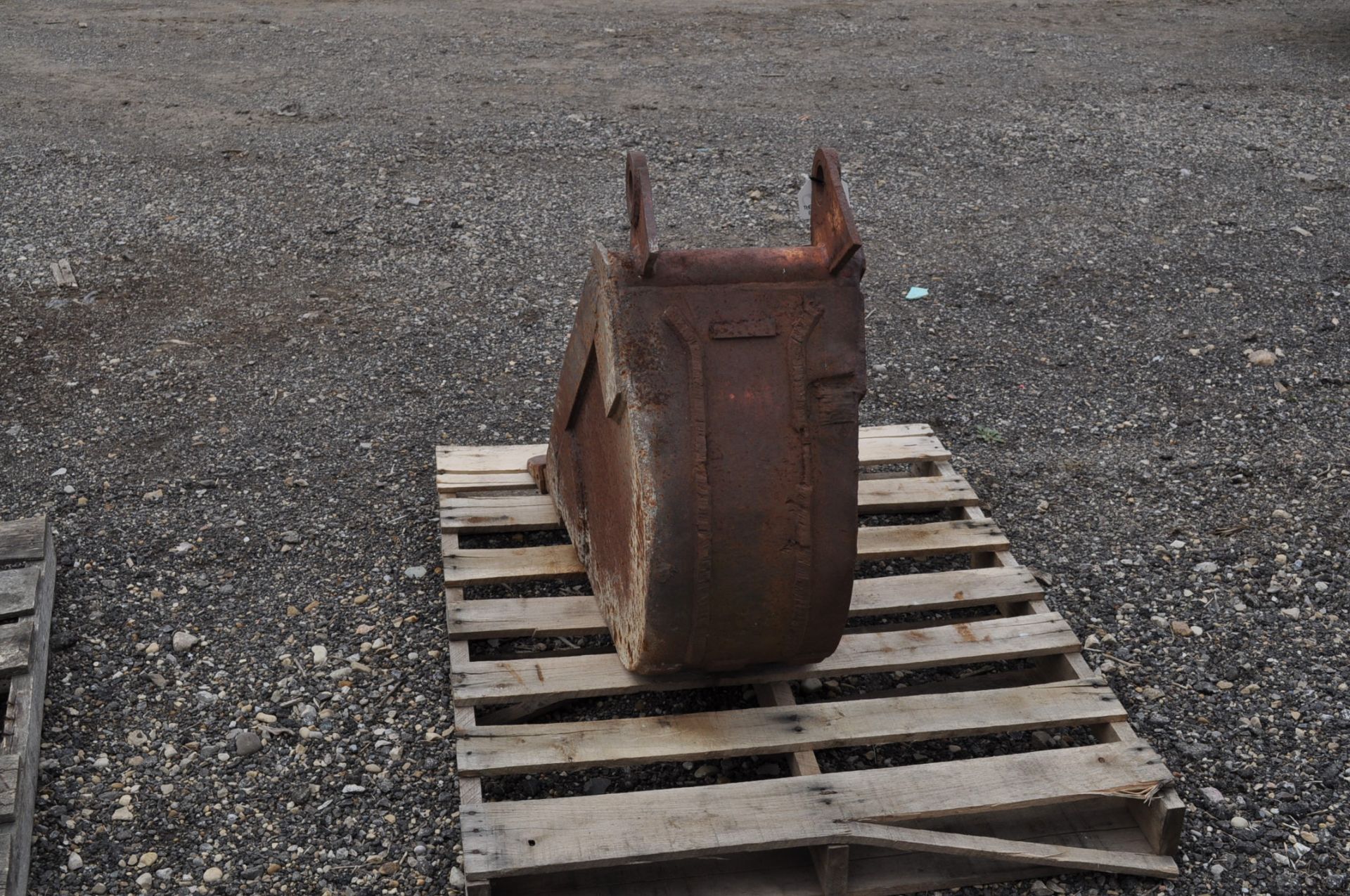 18” excavator bucket - Image 3 of 5