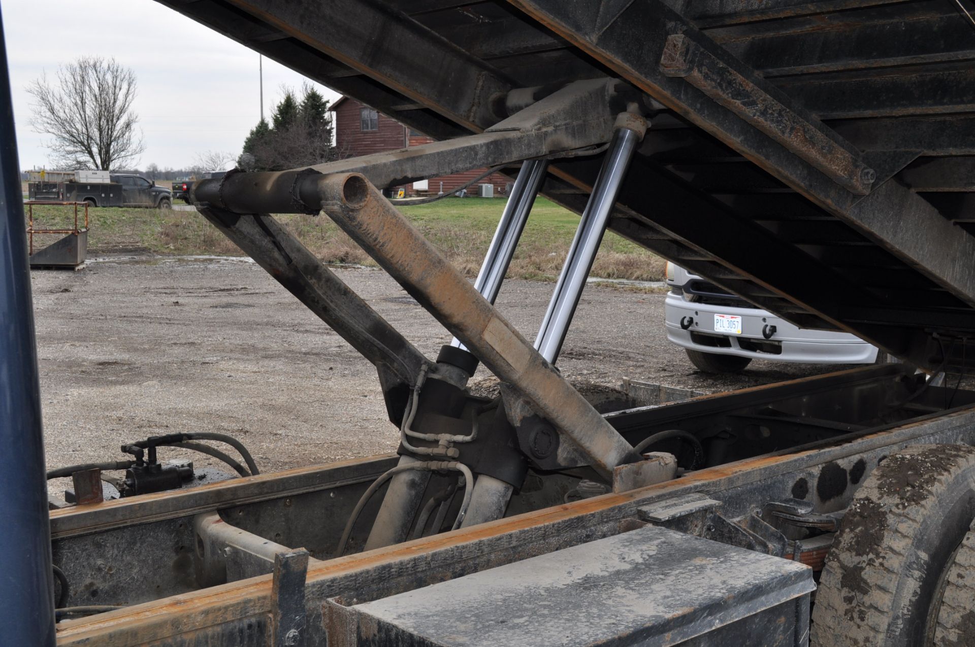 1988 International S1954 dump truck, 16’ steel bed w/ fold down sides, single axle, DT 466 engine - Image 24 of 25