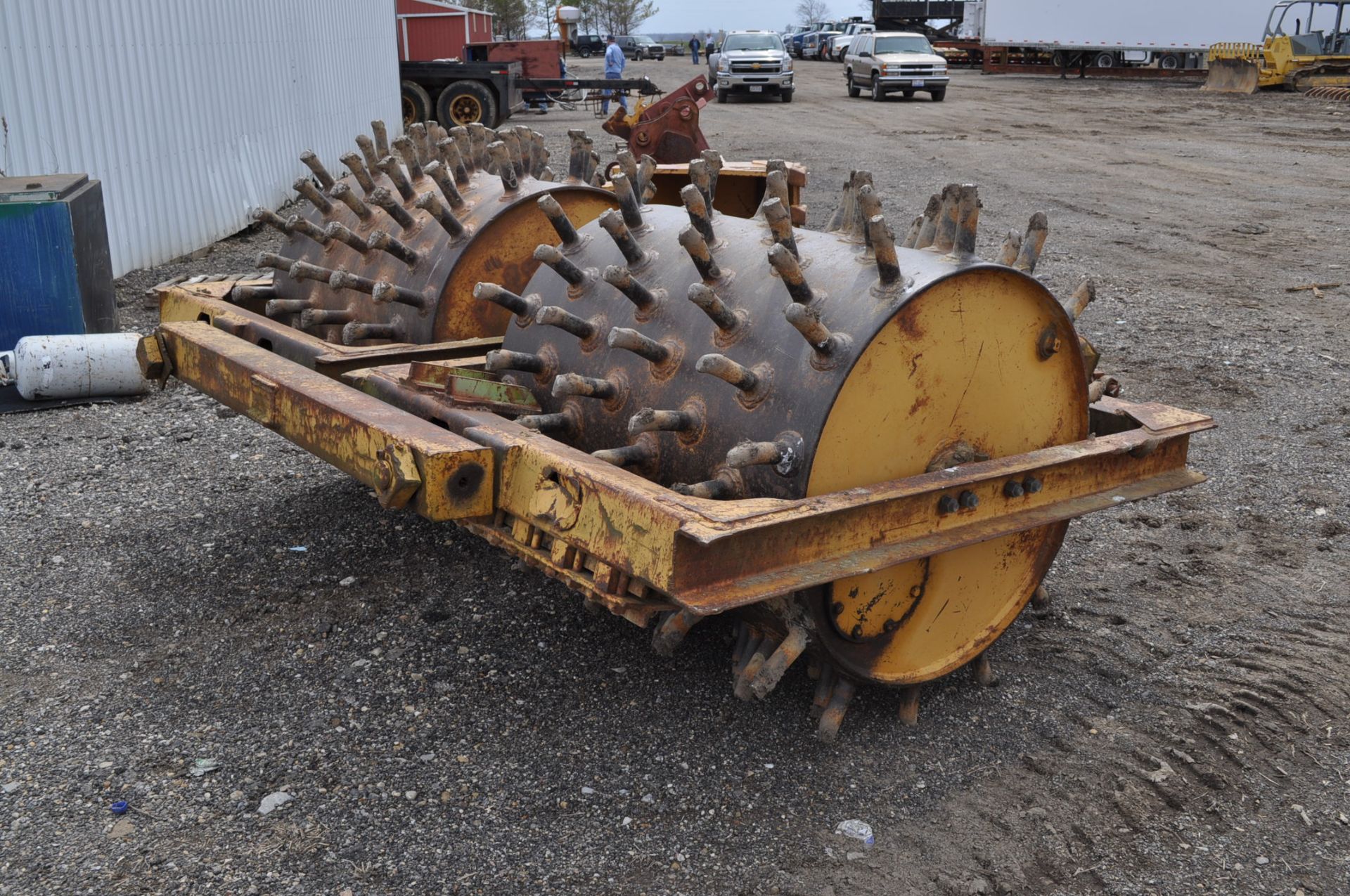 10’ Sheeps foot packer, pull-type, 40” diameter - Image 4 of 6