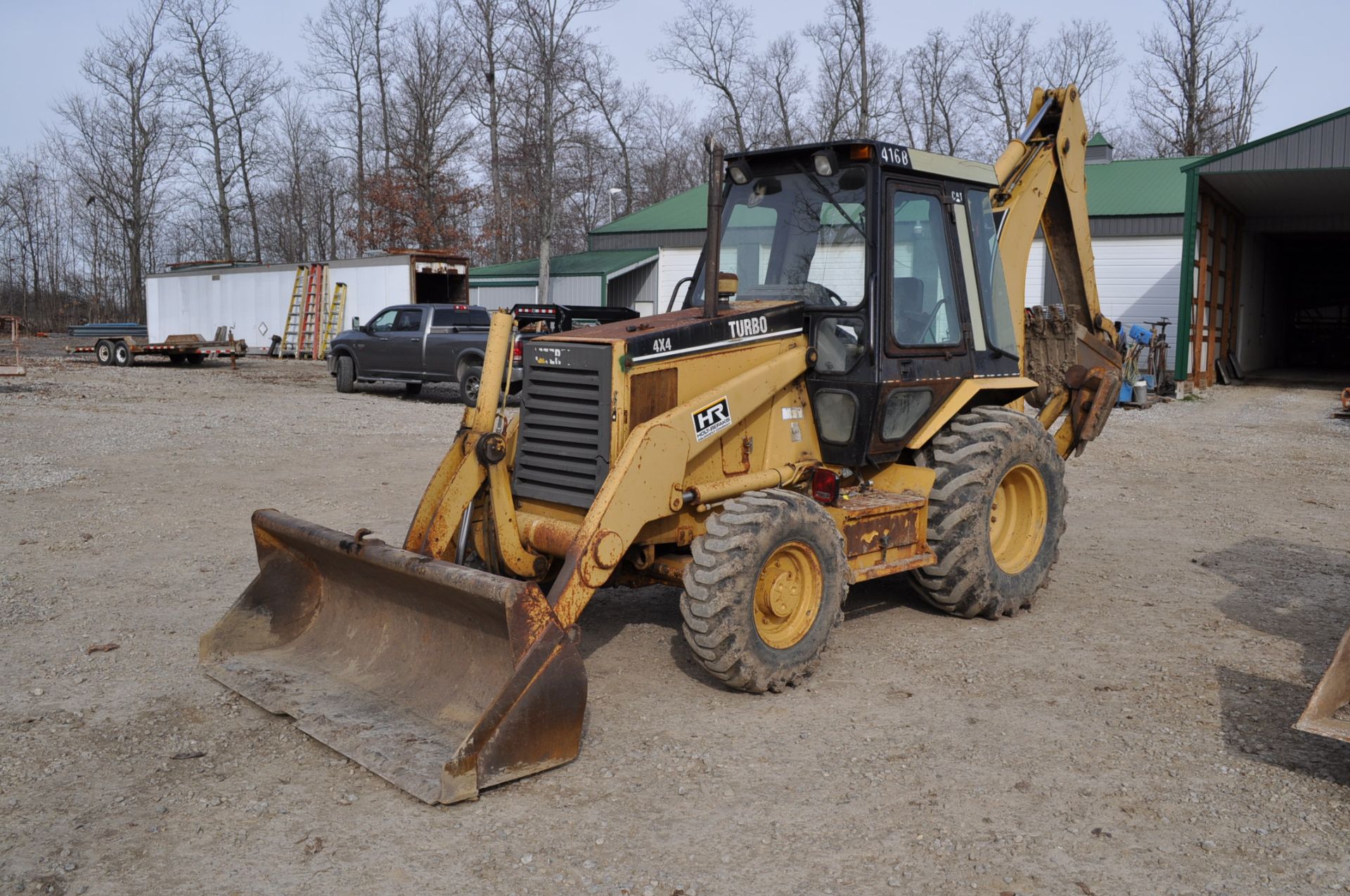 CAT 416B Backhoe, 4x4, Turbo, 19.5 L 24 rear, 12.5/80-16 front, 5522 hrs, shuttle shift, cab, 2