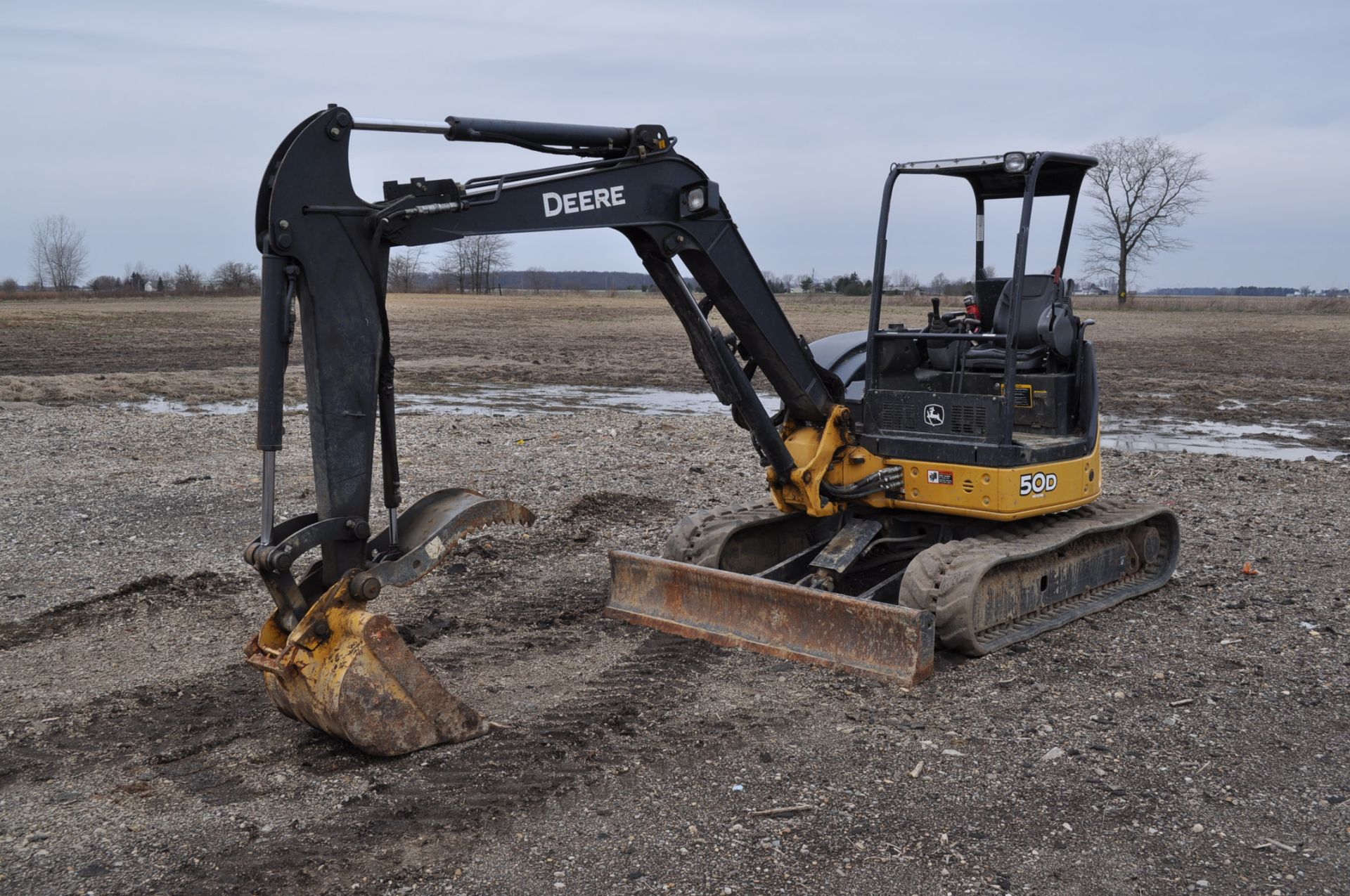 John Deere 50 D Mini Excavator, canopy, hyd thumb, hyd blade, 6 ½’ blade, 24” bucket, 778 hrs, SN