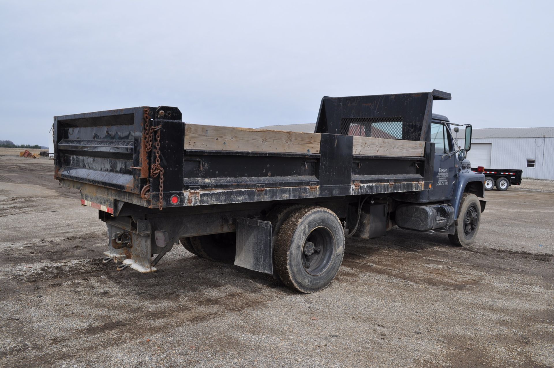 1988 International S1954 dump truck, 16’ steel bed w/ fold down sides, single axle, DT 466 engine - Image 4 of 25