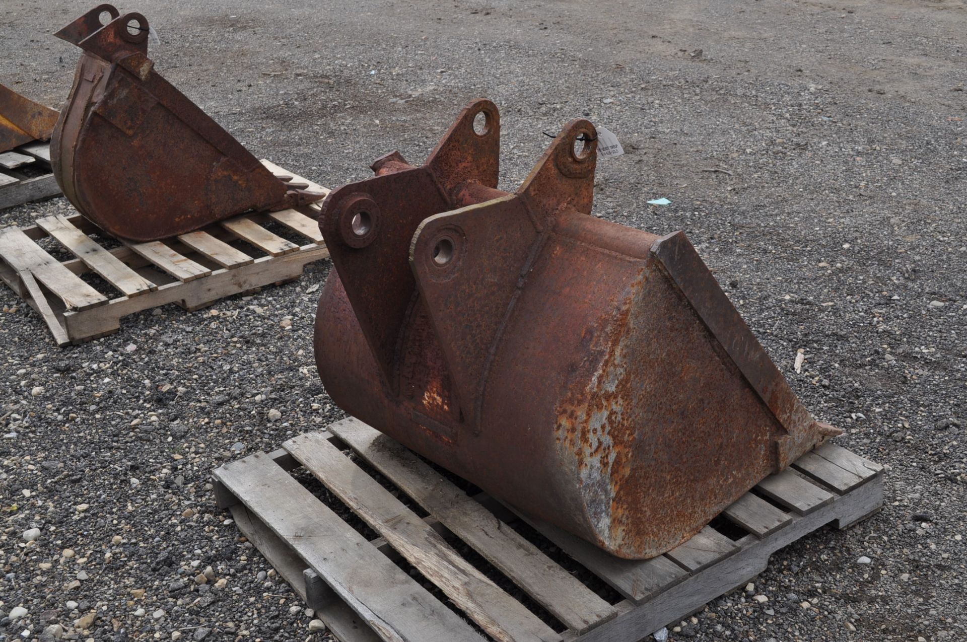 36” excavator bucket - Image 4 of 4