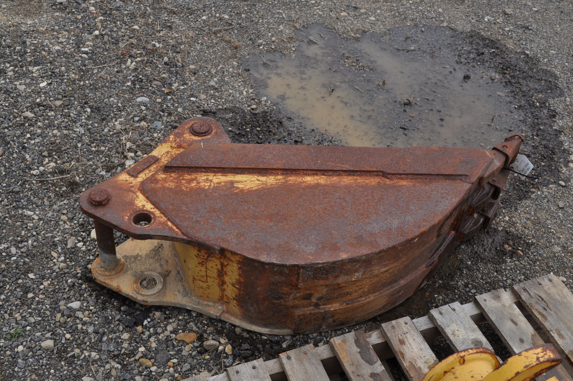 12” excavator bucket - Image 4 of 4