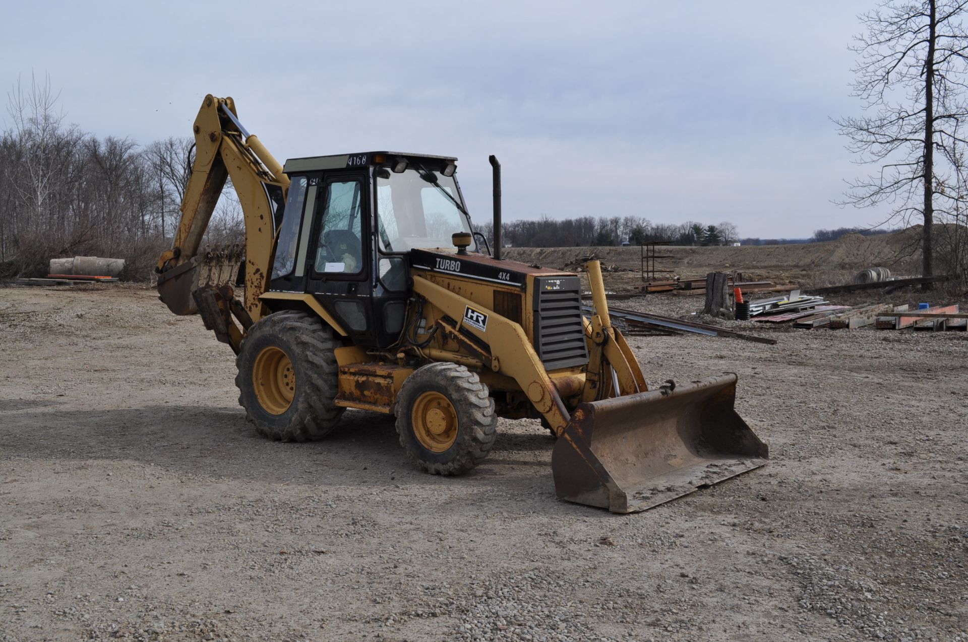 CAT 416B Backhoe, 4x4, Turbo, 19.5 L 24 rear, 12.5/80-16 front, 5522 hrs, shuttle shift, cab, 2 - Image 6 of 19