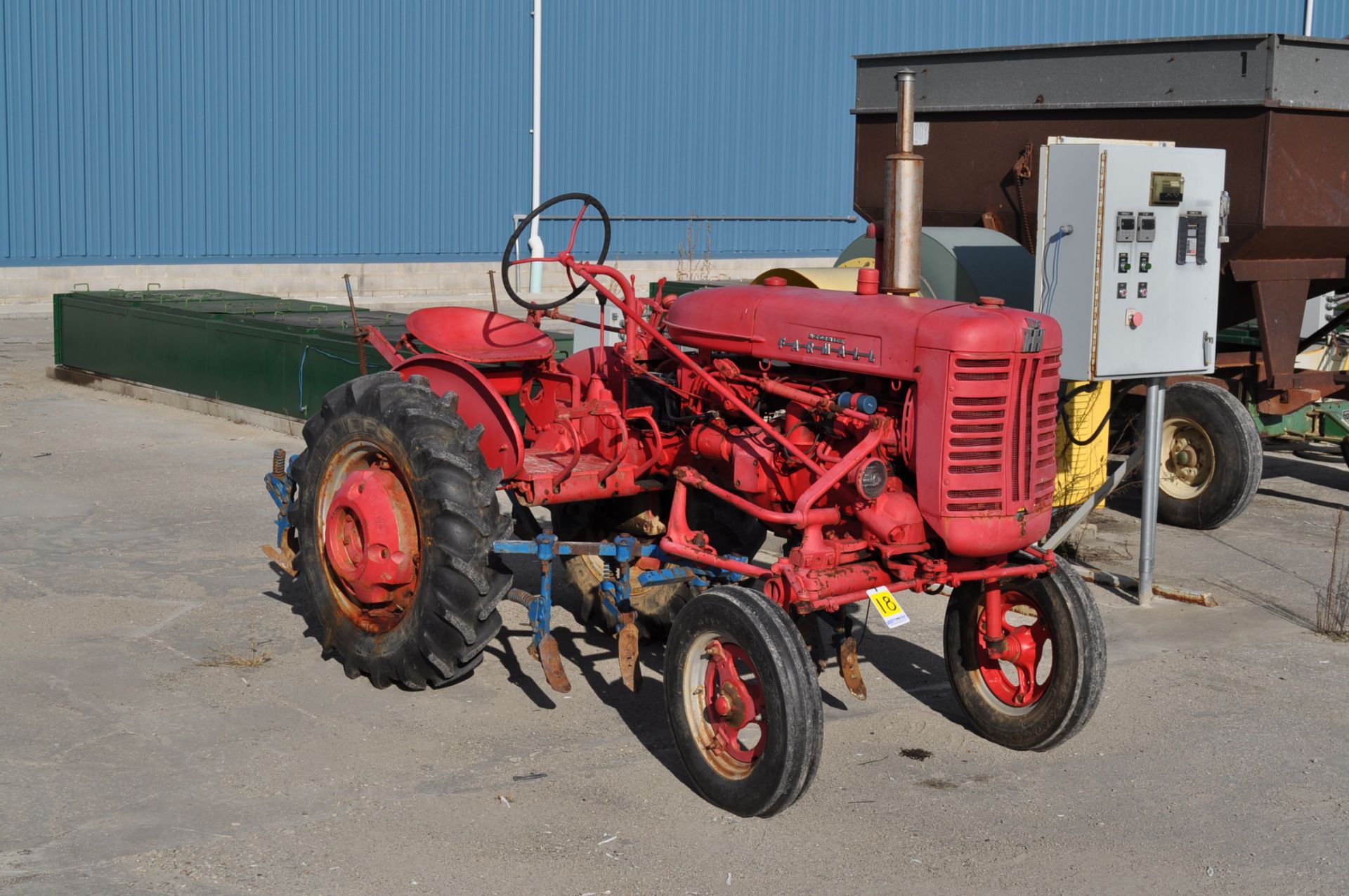 McCormick Farmall 100 Tractor w/cultivator, pto, wheel wts, newer tires