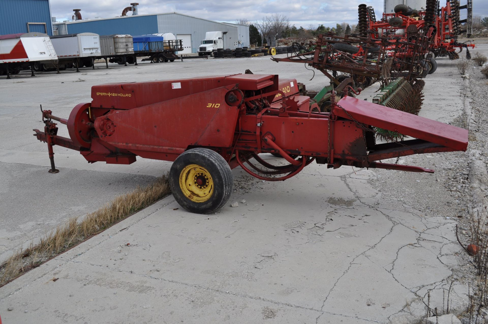 New Holland 310 Hayliner baler, twine, folding chute, rear hitch, SN 538376 - Image 2 of 6