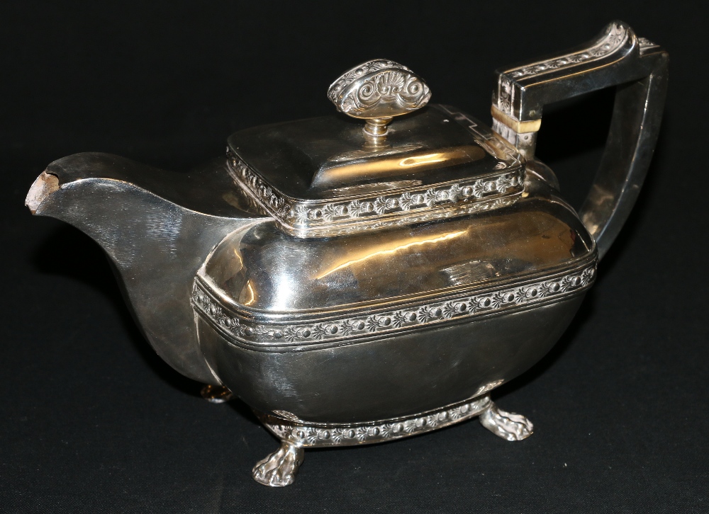 George III silver teapot raised on paw feet, London 1811, maker ABGB,