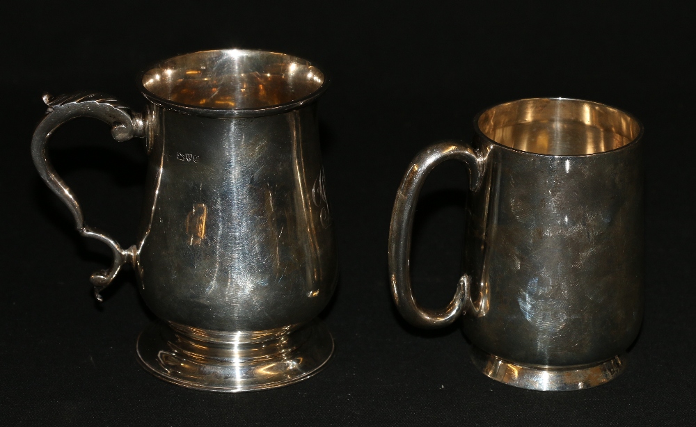 Victorian silver christening mug, London 1898 GJDF and another Chester 1911,