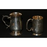 Victorian silver christening mug, London 1898 GJDF and another Chester 1911,