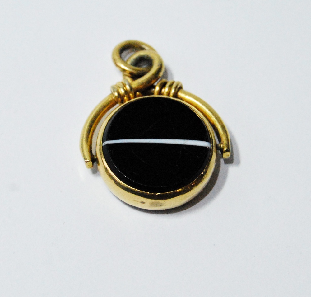 Swivel seal with bloodstone and banded onyx. - Image 2 of 2