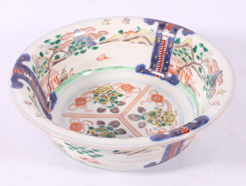 Late 19th or early 20th century Chinese bowl decorated with landscape vignettes and shi shi dogs,