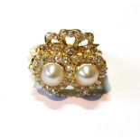 Double heart cluster ring of Edwardian style with two pearls and old-cut diamond brilliants,