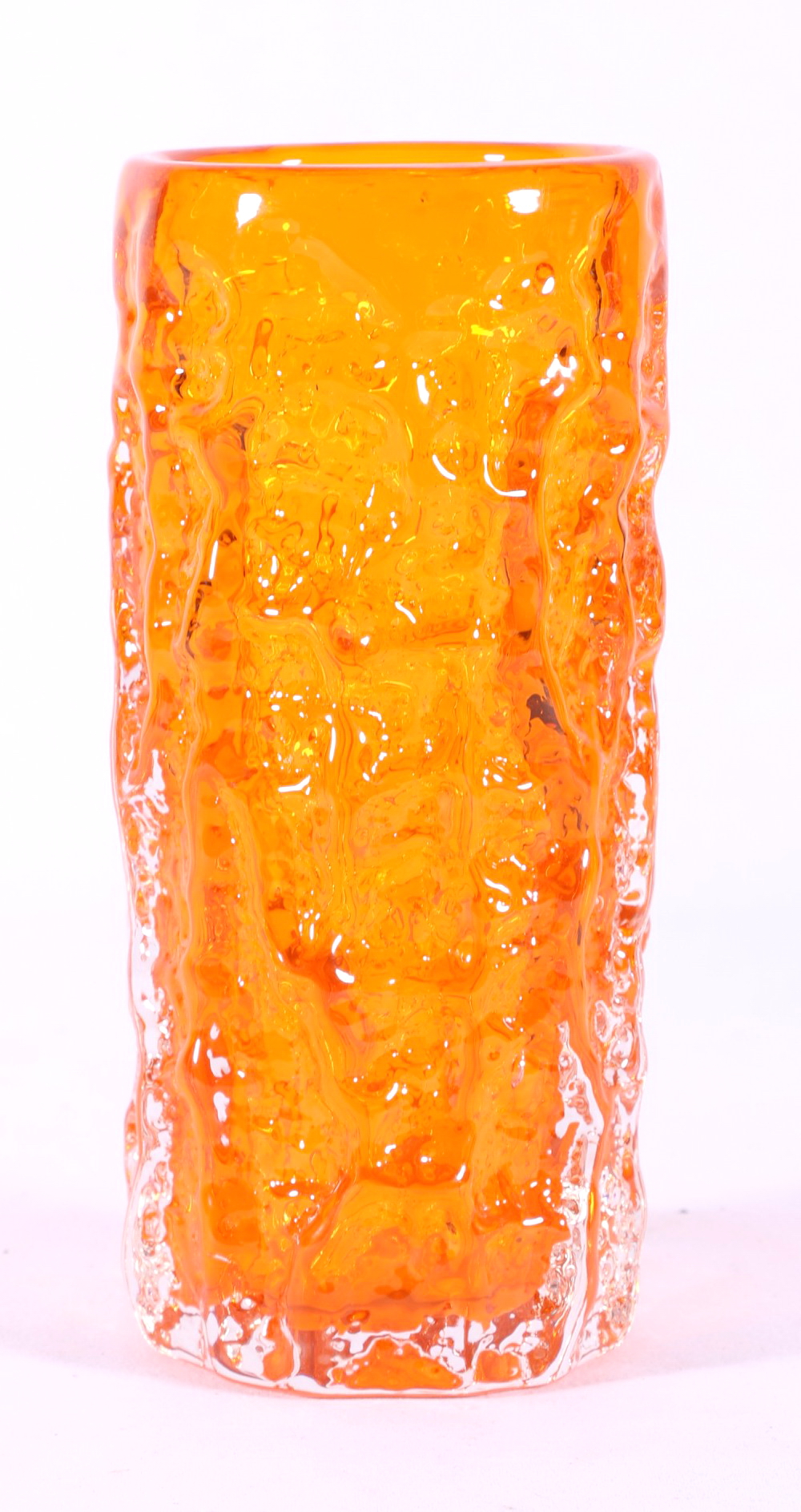 Whitefriars Geoffrey Baxter tangerine bark vase, 19cm.