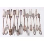 Set of six William IV silver table forks and six silver dessert forks of fiddle pattern,