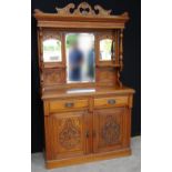 Edwardian oak mirror back sideboard, 210cm high, 122cm wide and 50cm deep.