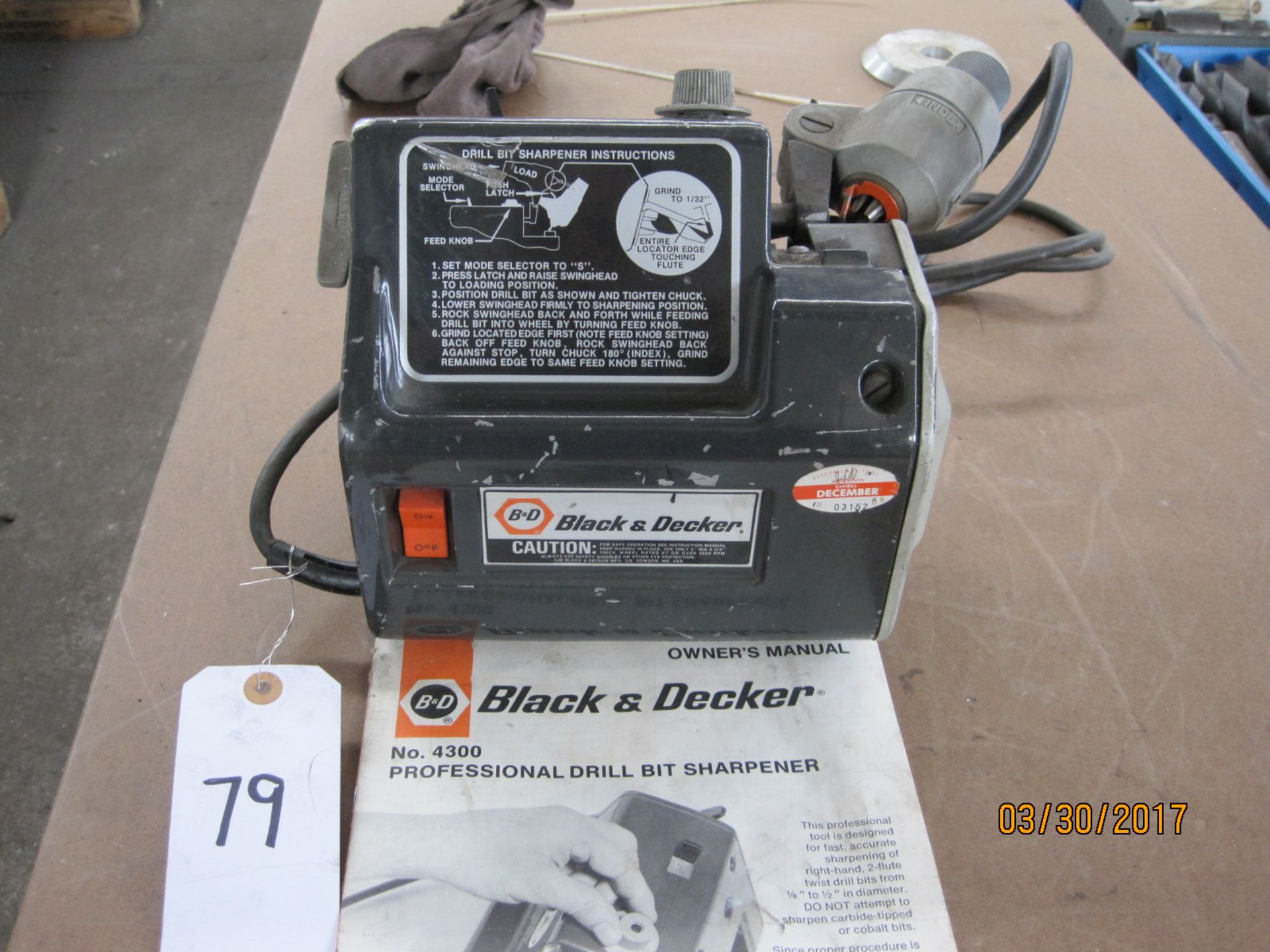 Black and Decker 4300 drill bit sharpener