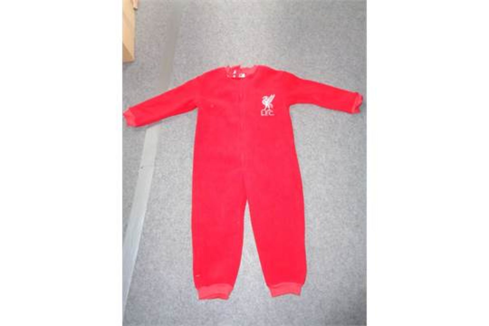 4 X BOYS LIVERPOOL FC ONESIE (DELIVERY BAND A)