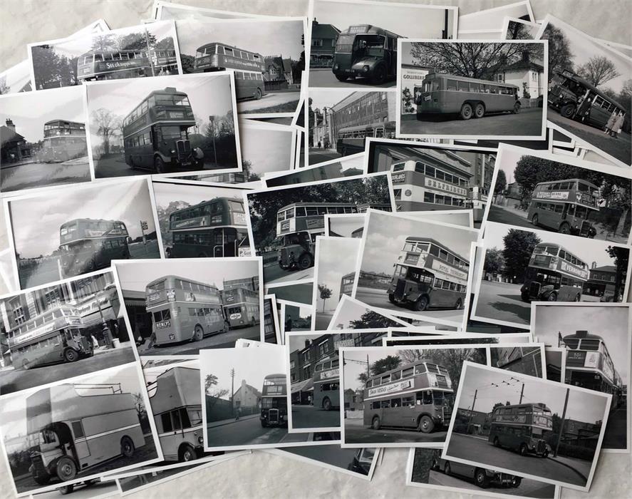 Quantity of b&w PHOTOGRAPHS (6x4 size) of London Transport buses taken in the 1940s/50s. Classes