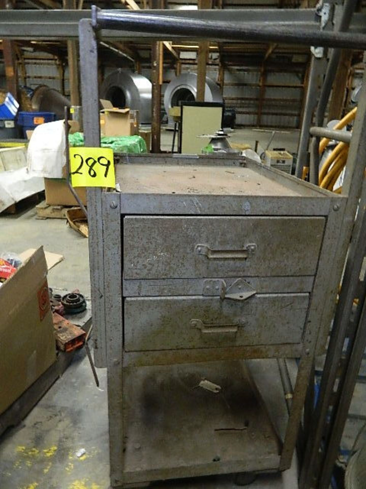 Shop Cart. (3) Drawer Shop Cart 18 x 24 Portable