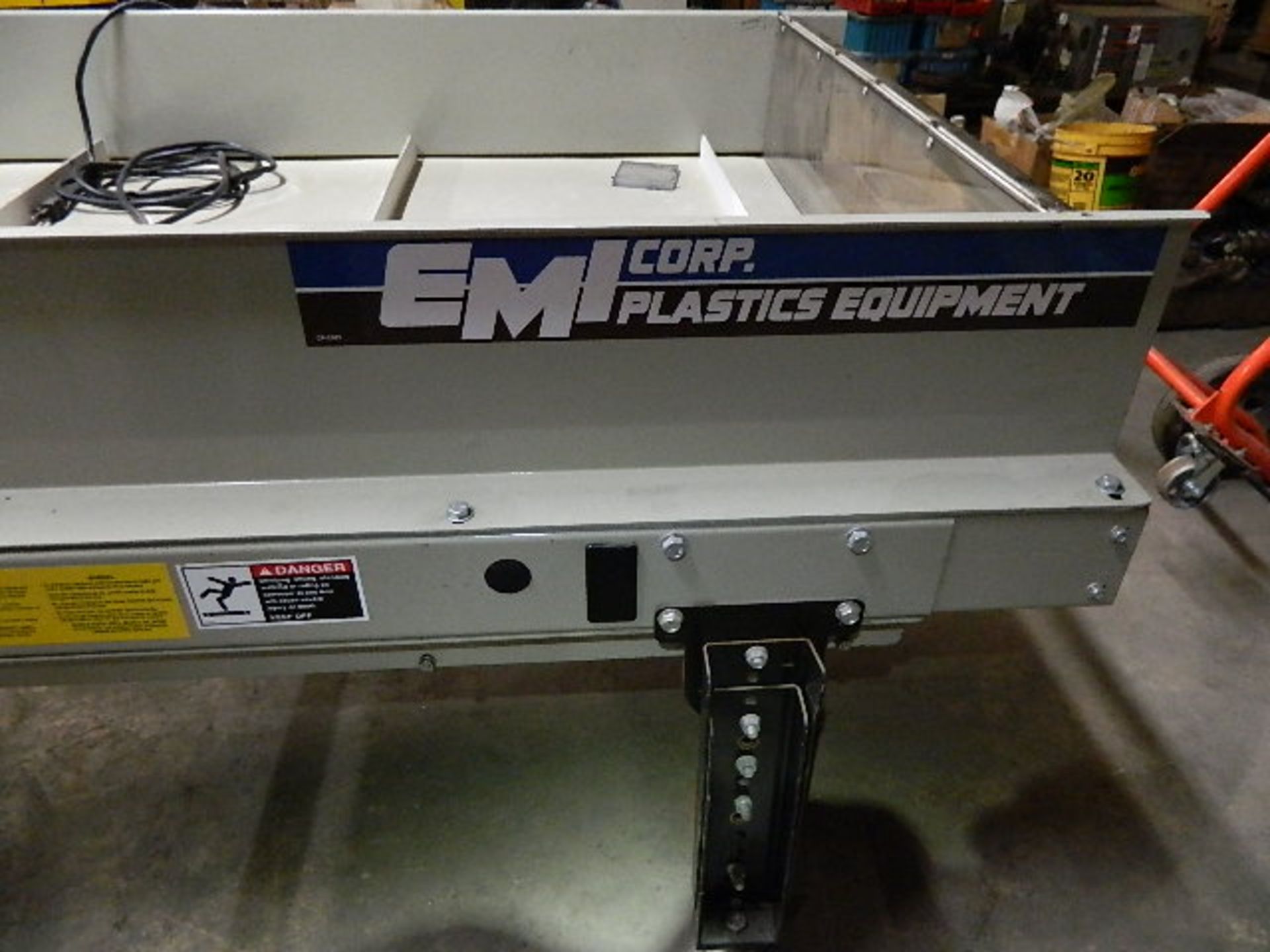 EMI Corp Plastics Equipment Conveyor 36" x 60" 120 V. w/ Forward & Reverse Switch - Image 2 of 5