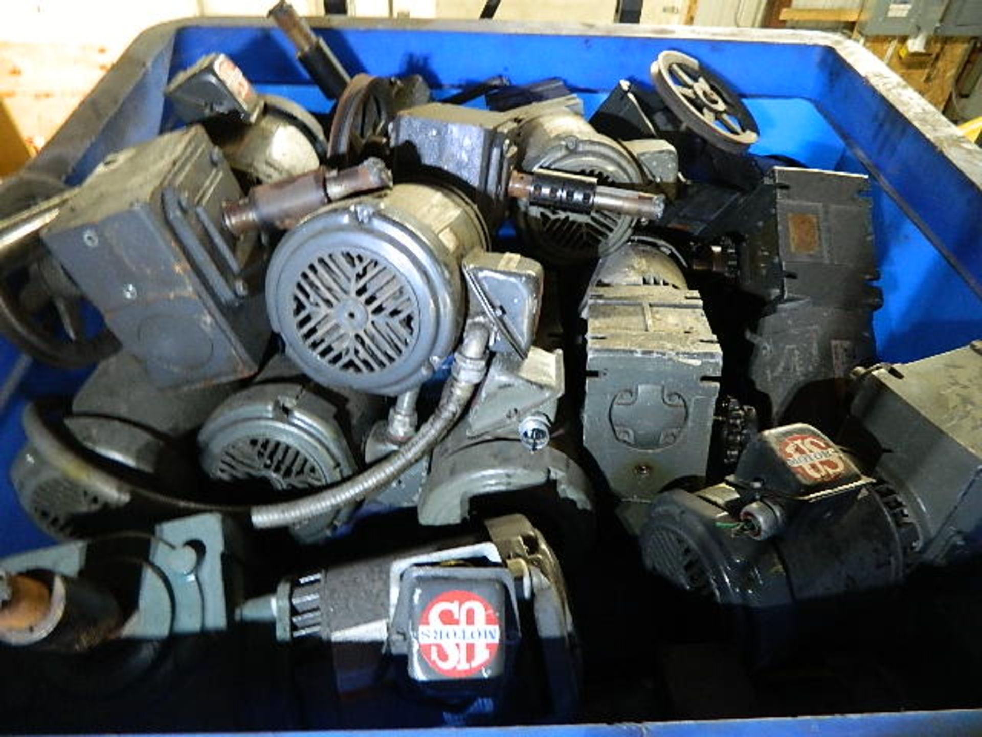 Motors & Gear Boxes Aprox. 14 Motors & Gear Boxes In Blue Tub 48 x 48" x 16" - Image 3 of 3